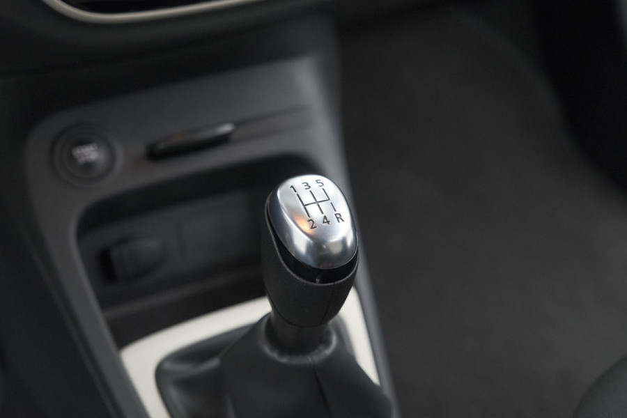 Renault Captur TCe 90 Bose | Trekhaak | Camera | Navigatie | Parkeersensoren