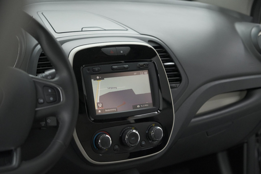 Renault Captur TCe 90 Bose | Trekhaak | Camera | Navigatie | Parkeersensoren