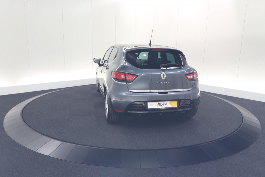 Renault Clio TCe 90 Limited | Trekhaak | Navigatie | Parkeersensoren