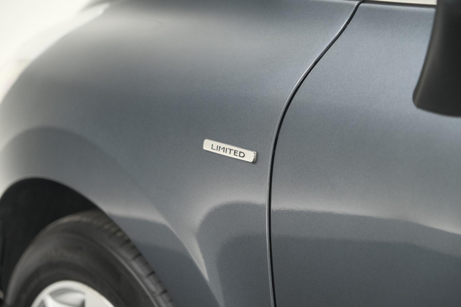 Renault Clio TCe 90 Limited | Trekhaak | Navigatie | Parkeersensoren