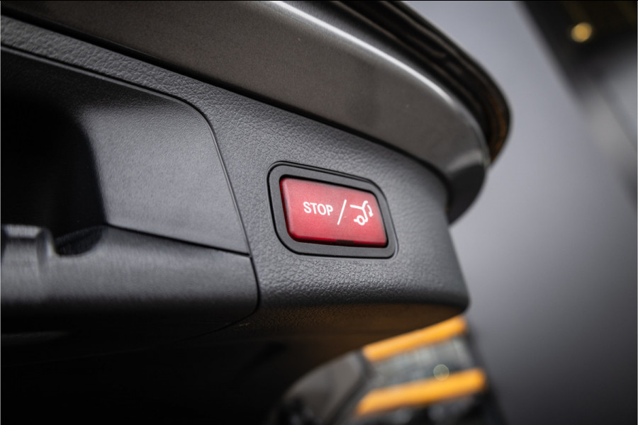 Mercedes-Benz GLA GLA200 - ACC | Camera | Stoelverwarming