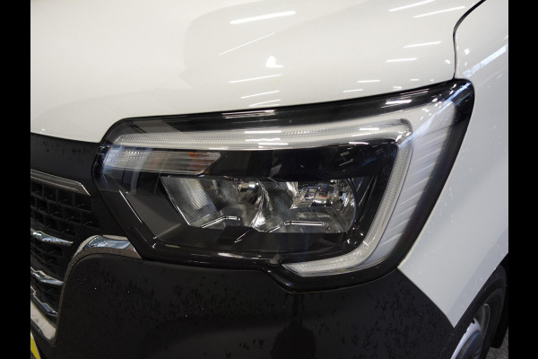 Renault Master T33 2.3 dCi 135PK L2H2 BPM VRIJ! Airco Cruise control Parkeersensoren Navigatie Trekhaak Prijs