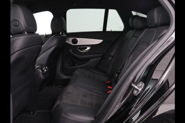 Mercedes-Benz C-Klasse 160 AMG Limited | Stoelverwarming | Leder/Alcantara | Trekhaak | Full LED | Park Assist | Camera | Navigatie | Climate control | Bluetooth | Cruise control