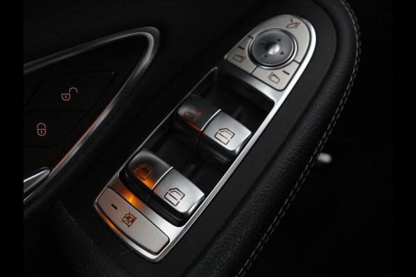 Mercedes-Benz C-Klasse 160 AMG Limited | Stoelverwarming | Leder/Alcantara | Trekhaak | Full LED | Park Assist | Camera | Navigatie | Climate control | Bluetooth | Cruise control