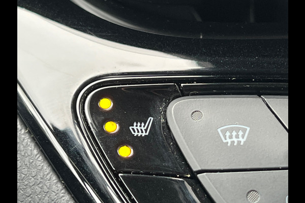 Toyota C-HR 1.8 Hybrid Bi-Tone | JBL + Keyless + Camera + Trekhaak Nu € 14.975,-!!!
