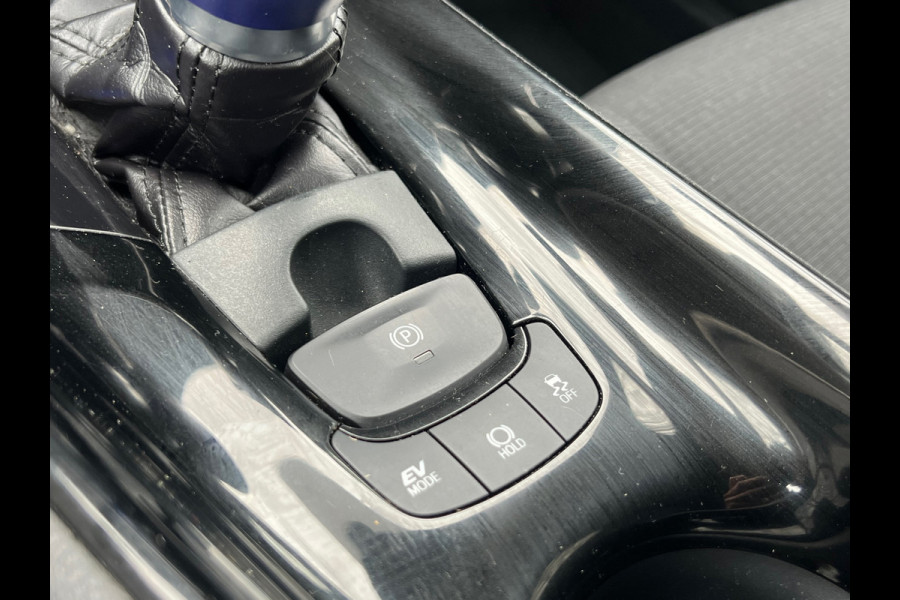 Toyota C-HR 1.8 Hybrid Bi-Tone | JBL + Keyless + Camera + Trekhaak Nu € 14.975,-!!!
