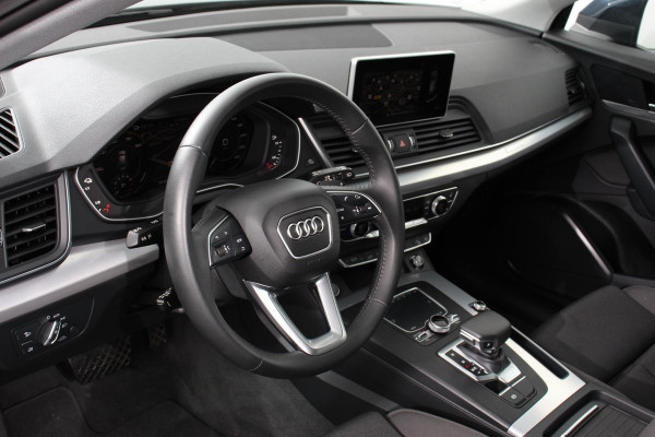 Audi Q5 50 TFSI e quattro Pro Line S-Line Plugin Hybrid | Navigatie | Climate Control | Led | Parkeer sensoren V+A | Stoelverwarming | Virtual Cockpit | Extra Getint Glas