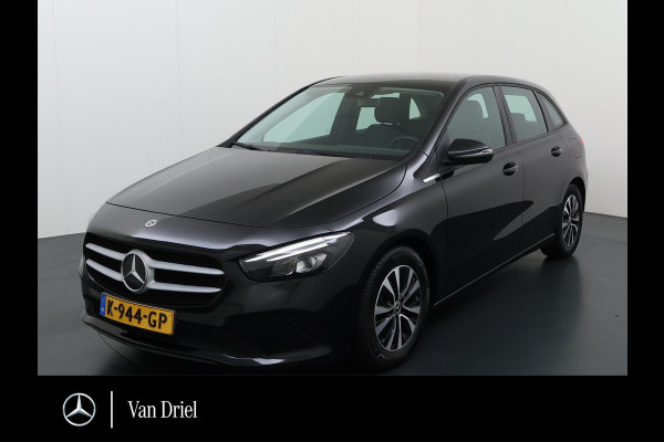 Mercedes-Benz B-Klasse 180 Style | Widescreen Camera LED