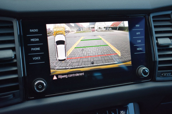 Škoda Kodiaq 1.5 TSI Sportline | MJ21 | TREKHAAK | CAMERA | ADAPT. CRUISE CONTROLE | CANTON | STOELVERWARMING | NAP