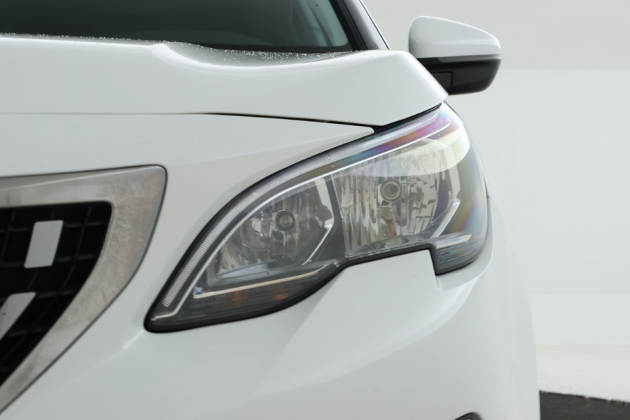 Peugeot 3008 1.5 BlueHDi Blue Lease Premium Automaat, Navigatie, climate,
