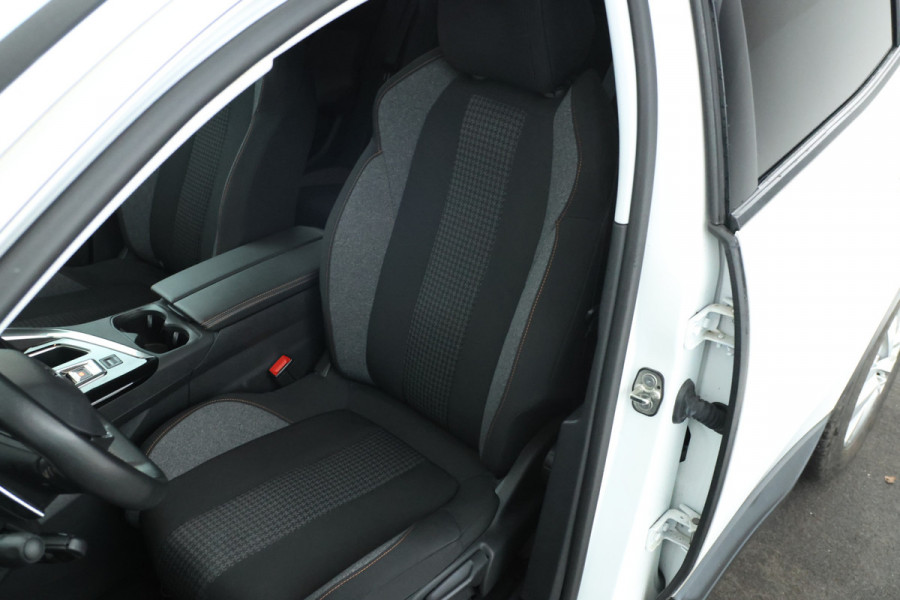 Peugeot 3008 1.5 BlueHDi Blue Lease Premium Automaat, Navigatie, climate,