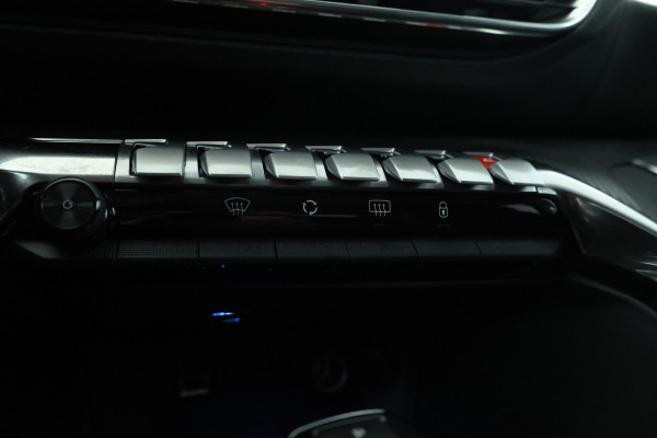 Peugeot 3008 1.5 BlueHDi Blue Lease Premium Automaat, Navigatie, climate,