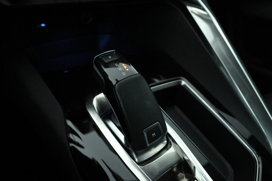 Peugeot 3008 1.5 BlueHDi Blue Lease Premium Automaat, Navigatie, climate,