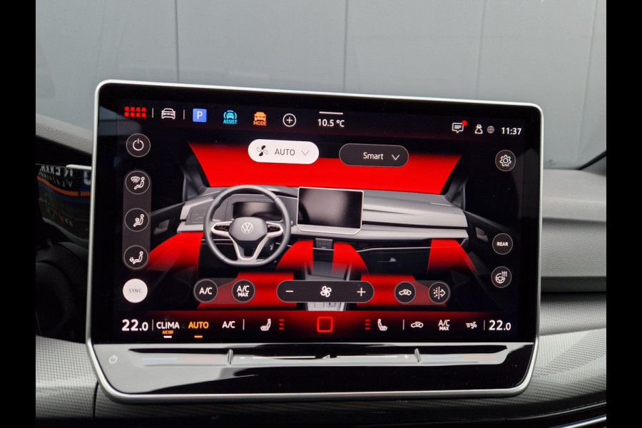 Volkswagen Golf 8.5 1.5 eTSI 150pk dsg 50 Edition/Pano/IQ drive/Full