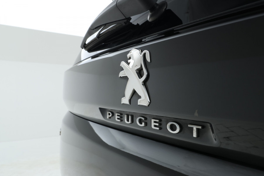 Peugeot 5008 1.5 BlueHDI GT Pack Business Automaat, 7 Persoons, Navigatie