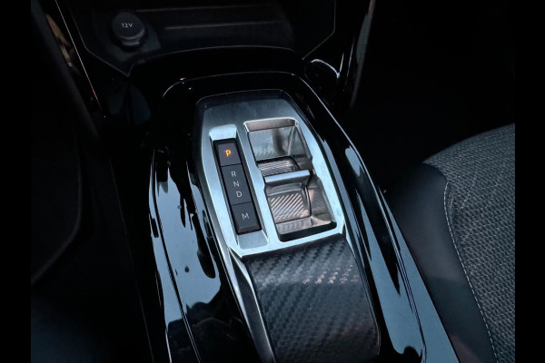 Peugeot 2008 1.2 EAT8 130PK /cruise /Led /1e eigenaar