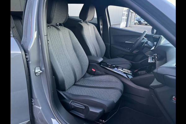 Peugeot 2008 1.2 EAT8 130PK Allure