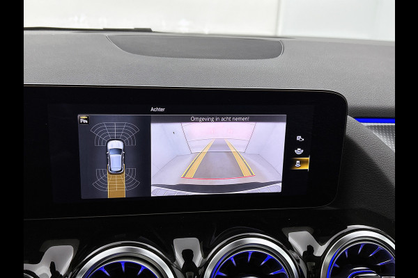 Mercedes-Benz EQA 250 Luxury 67 kWh | Achteruitrij camera | Stoelverwarming | Panoramadak | Navigatie | Sfeerverlichting | Cruis control |  Inclusief 24 maanden Mercedes-Benz Certified garantie voor Europa.