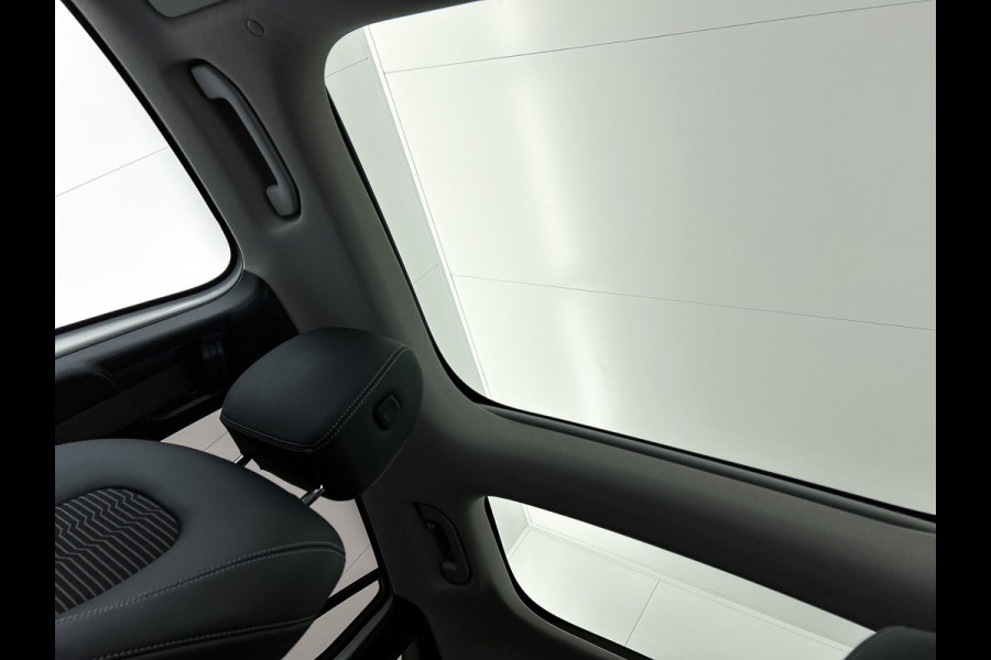 Mercedes-Benz EQA 250 Luxury 67 kWh | Achteruitrij camera | Stoelverwarming | Panoramadak | Navigatie | Sfeerverlichting | Cruis control |  Inclusief 24 maanden Mercedes-Benz Certified garantie voor Europa.