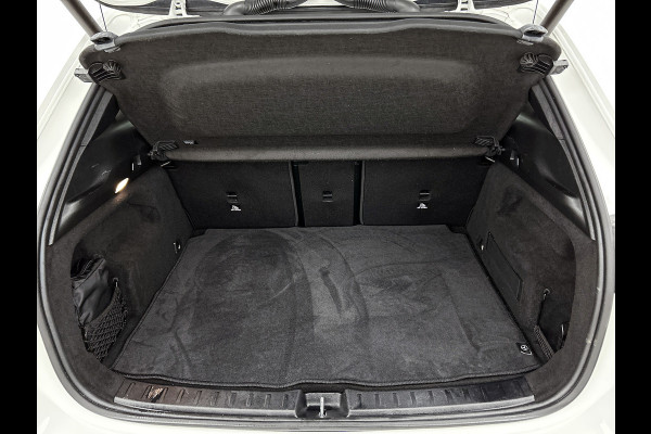 Mercedes-Benz EQA 250 Luxury 67 kWh | Achteruitrij camera | Stoelverwarming | Panoramadak | Navigatie | Sfeerverlichting | Cruis control |  Inclusief 24 maanden Mercedes-Benz Certified garantie voor Europa.