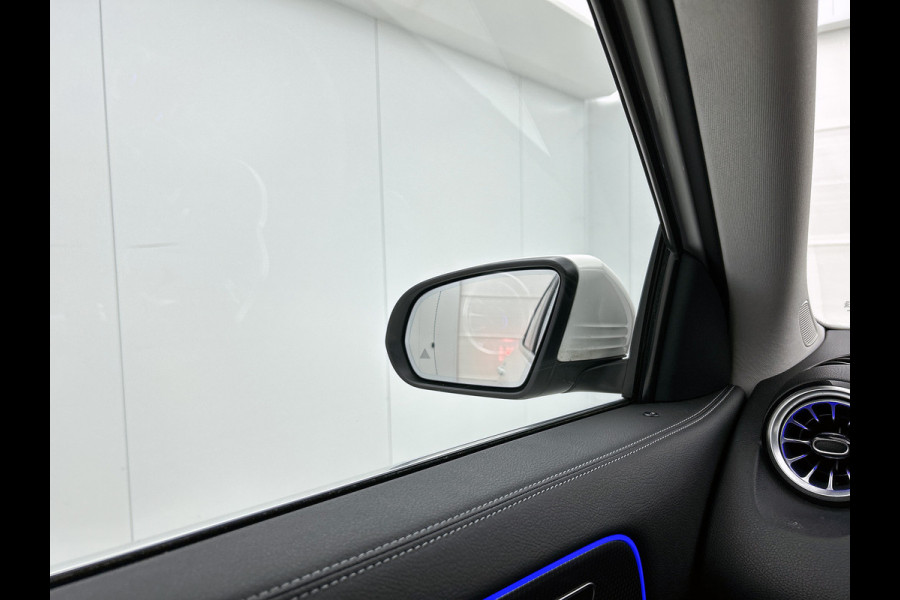 Mercedes-Benz EQA 250 Luxury 67 kWh | Achteruitrij camera | Stoelverwarming | Panoramadak | Navigatie | Sfeerverlichting | Cruis control |  Inclusief 24 maanden Mercedes-Benz Certified garantie voor Europa.