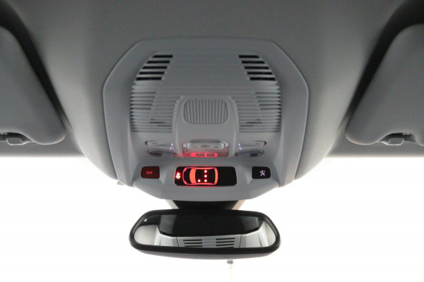 Peugeot 3008 1.2 Allure*130PK*ECC*CRUISE*NAVI*CARPLAY*