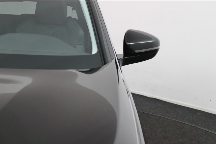 Peugeot 3008 1.2 Allure*130PK*ECC*CRUISE*NAVI*CARPLAY*