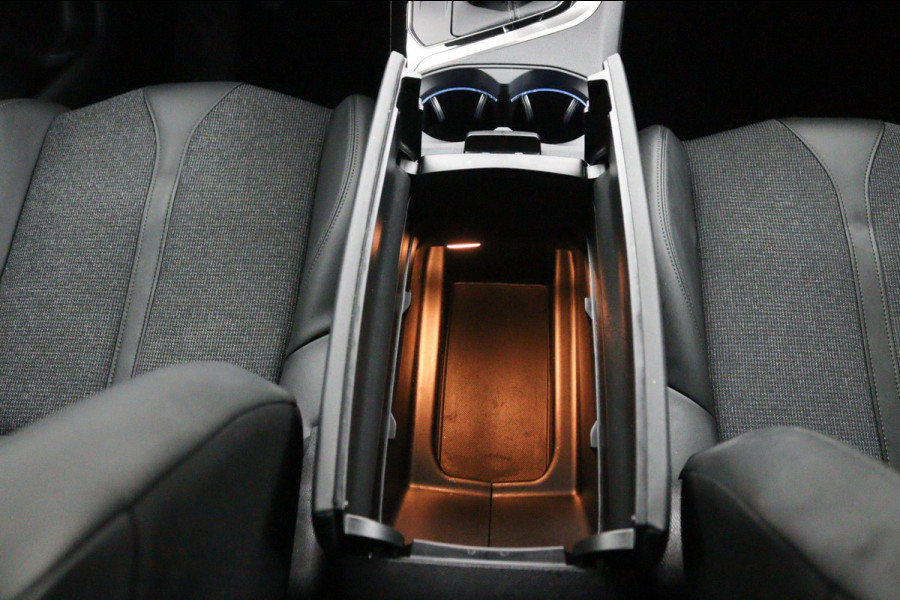 Peugeot 3008 1.2 Allure*130PK*ECC*CRUISE*NAVI*CARPLAY*