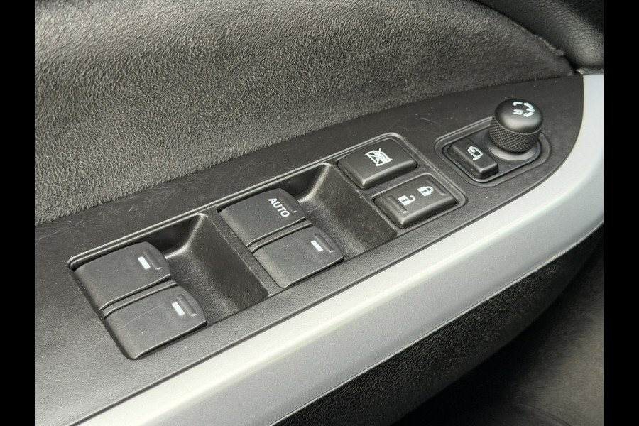Suzuki Vitara 1.4 S Automaat Camera Pdc Carplay Trekhaak Adapt Cruise Stoelverwarming Navigatie