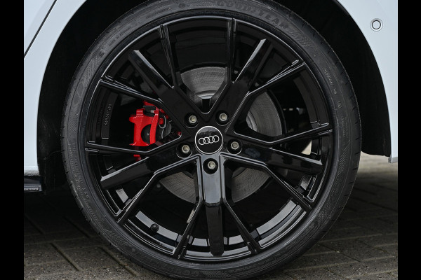 Audi A3 Sportback 45 TFSI e S edition Competition | Panoramadak | 5 jr garantie | Ambiance interieur | Active Cruise | Sonos Sound | S-Seats + Memory | Head-Up | Camera | Stoelverwarming | Keyless