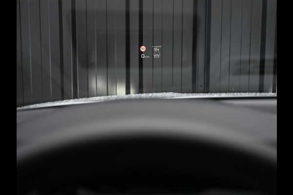 Audi A3 Sportback 45 TFSI e S edition Competition | Panoramadak | 5 jr garantie | Ambiance interieur | Active Cruise | Sonos Sound | S-Seats + Memory | Head-Up | Camera | Stoelverwarming | Keyless