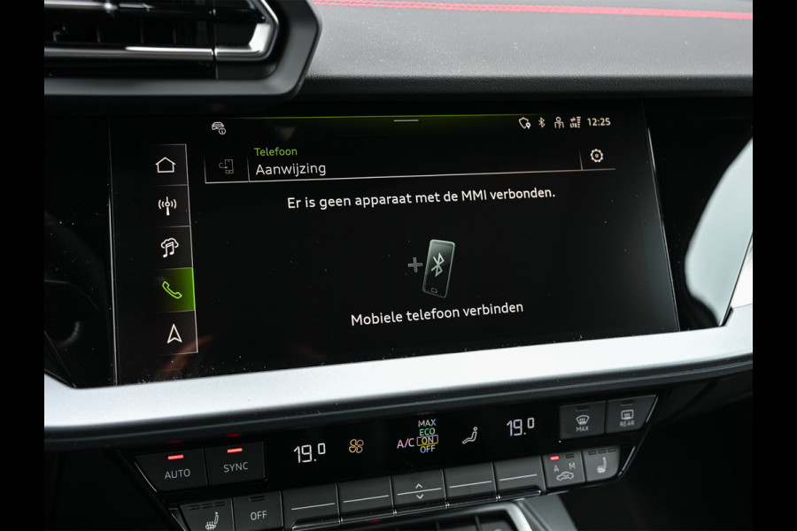 Audi A3 Sportback 45 TFSI e S edition Competition | Panoramadak | 5 jr garantie | Ambiance interieur | Active Cruise | Sonos Sound | S-Seats + Memory | Head-Up | Camera | Stoelverwarming | Keyless