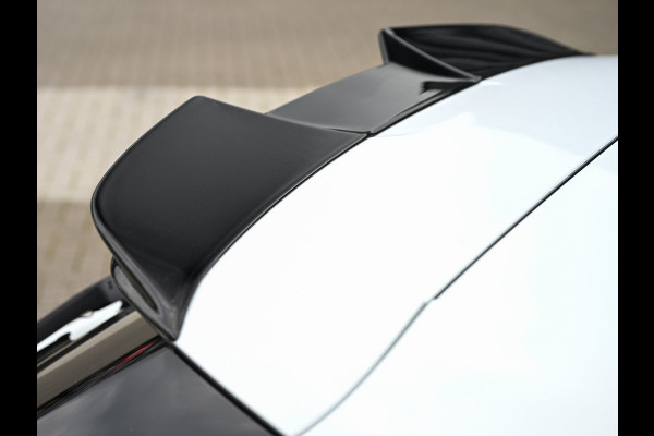 Audi A3 Sportback 45 TFSI e S edition Competition | Panoramadak | 5 jr garantie | Ambiance interieur | Active Cruise | Sonos Sound | S-Seats + Memory | Head-Up | Camera | Stoelverwarming | Keyless