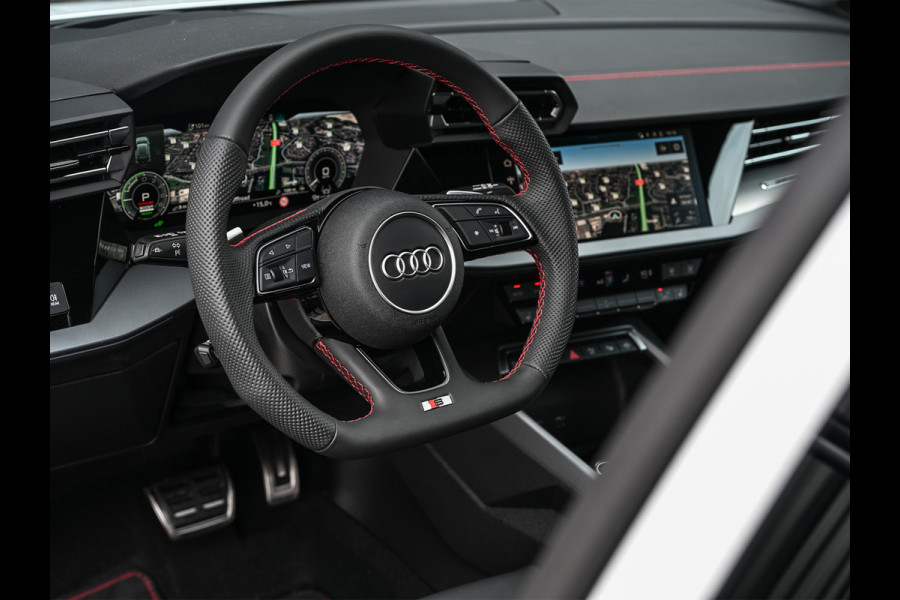 Audi A3 Sportback 45 TFSI e S edition Competition | Panoramadak | 5 jr garantie | Ambiance interieur | Active Cruise | Sonos Sound | S-Seats + Memory | Head-Up | Camera | Stoelverwarming | Keyless