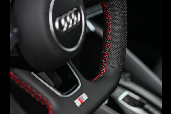 Audi A3 Sportback 45 TFSI e S edition Competition | Panoramadak | 5 jr garantie | Ambiance interieur | Active Cruise | Sonos Sound | S-Seats + Memory | Head-Up | Camera | Stoelverwarming | Keyless