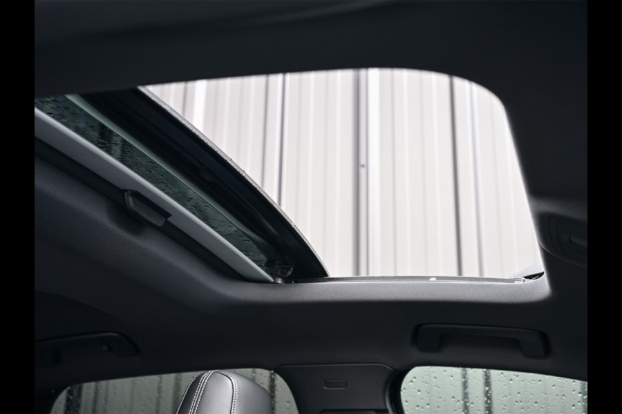 Audi A3 Sportback 45 TFSI e S edition Competition | Panoramadak | 5 jr garantie | Ambiance interieur | Active Cruise | Sonos Sound | S-Seats + Memory | Head-Up | Camera | Stoelverwarming | Keyless