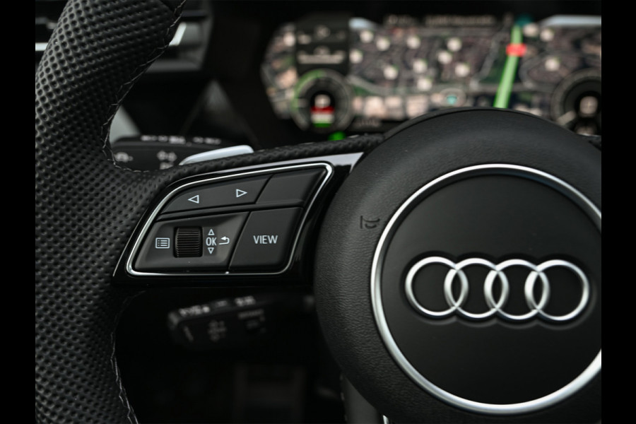 Audi A3 Sportback 45 TFSI e S edition Competition | Panoramadak | 5 jr garantie | Ambiance interieur | Active Cruise | Sonos Sound | S-Seats + Memory | Head-Up | Camera | Stoelverwarming | Keyless