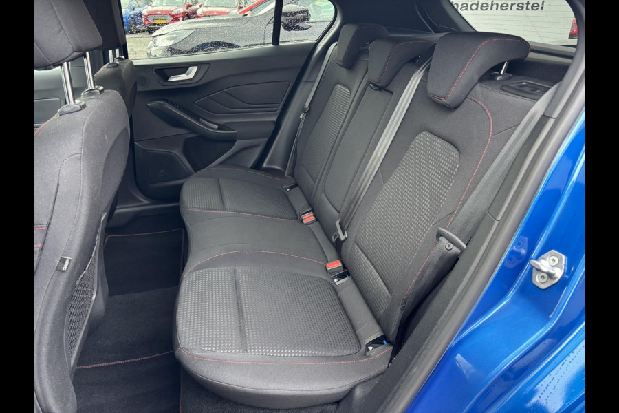 Ford Focus 1.0 EcoBoost Hybrid ST Line X | Bellen voor bezichtiging | 125pk Trekhaak | Adaptieve Cruise | Winterpack | Achteruitrijcamera | Nederlandse auto