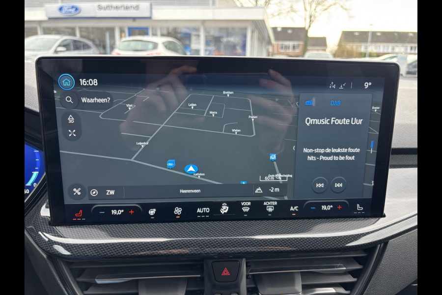 Ford Focus 1.0 EcoBoost Hybrid ST Line X | Bellen voor bezichtiging | 125pk Trekhaak | Adaptieve Cruise | Winterpack | Achteruitrijcamera | Nederlandse auto