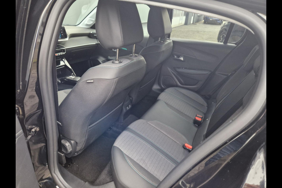 Peugeot 208 1.2 EAT8 Allure /1E Eig/i cockpit/Acc/Winterpak!