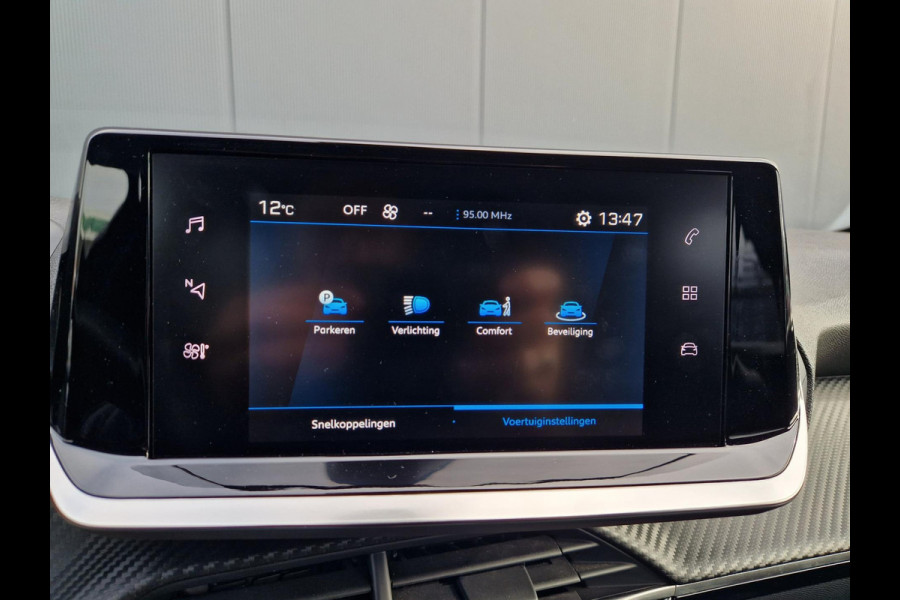 Peugeot 208 1.2 EAT8 Allure /1E Eig/i cockpit/Acc/Winterpak!