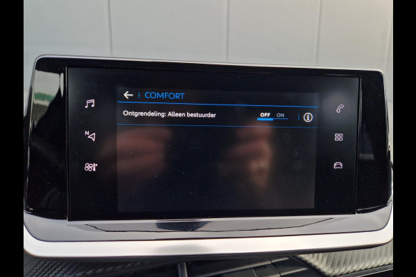 Peugeot 208 1.2 EAT8 Allure /1E Eig/i cockpit/Acc/Winterpak!