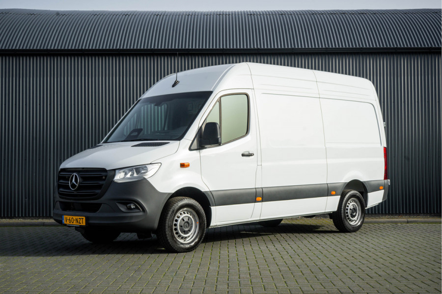 Mercedes-Benz Sprinter 317 CDI L2H2 | Mbux | Facelift | Navi | Camera | Adapt.Cruise | Automaat