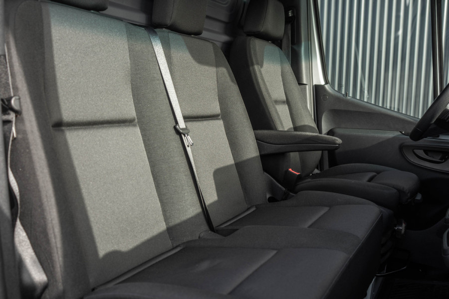 Mercedes-Benz Sprinter 317 CDI L2H2 | Mbux | Facelift | Navi | Camera | Adapt.Cruise | Automaat