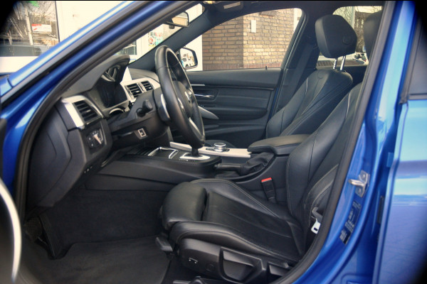BMW 3 Serie Touring 320i M Sport Edition | Panoramadak | HUD | Trekhaak