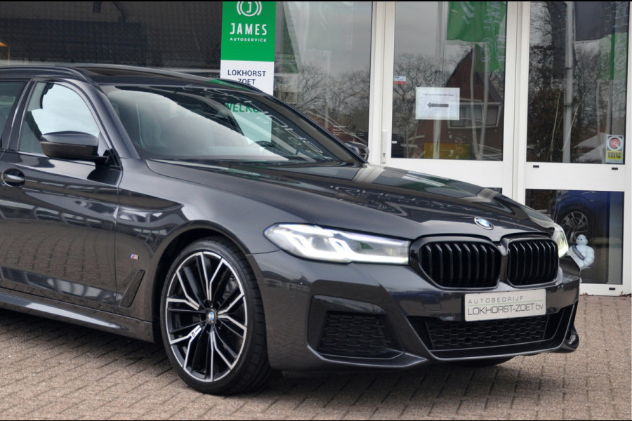 BMW 5 Serie Touring 518d High Executive M-Sport Edition | 20 inch | Panoramadak | Comfortstoelen