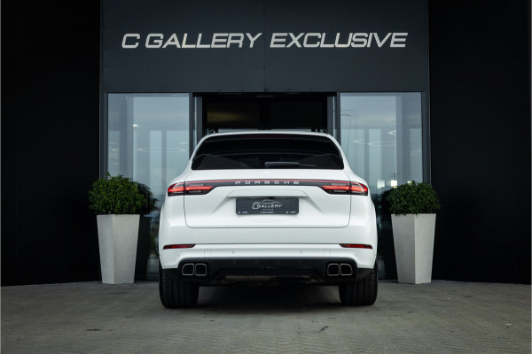 Porsche Cayenne 4.0 Turbo - Origineel NL | Sport Chrhono + | Luchtvering | Elek. Trekhaak