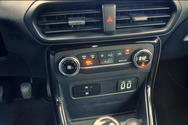 Ford EcoSport 1.0 EcoBoost 125 PK Titanium | Navigatie | Trekhaak | All season |  Nette staat!