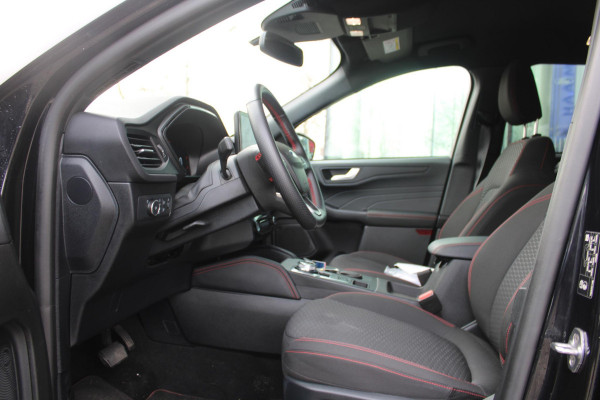 Ford Kuga 2.5 FHEV ST-Line 190pk | Winterpack | Achteruitrijcamera | SYNC 4 Navigatie | All Weatherbanden | Geen stekker nodig