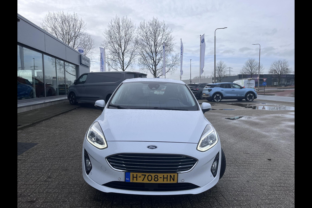 Ford Fiesta 1.0 EcoBoost Titanium 95pk | Winterpack | Adaptieve Cruise controle | Achteruitrijcamera | SYNC 3 Navigatie | Apple Carplay/Android Auto